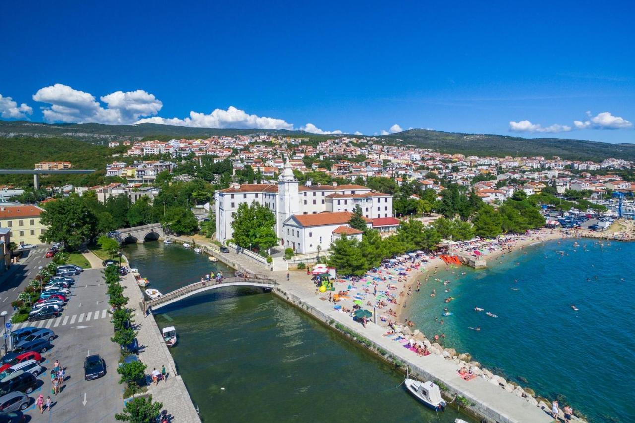 Apartment Egita Crikvenica Exterior foto